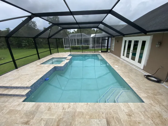 what is a pool spa​