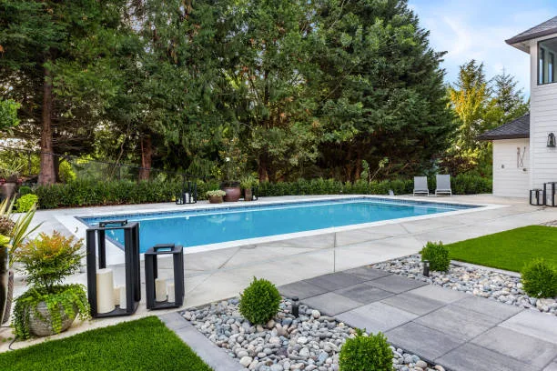inground pool builder largo