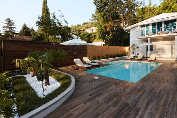 Inground pool builder largo